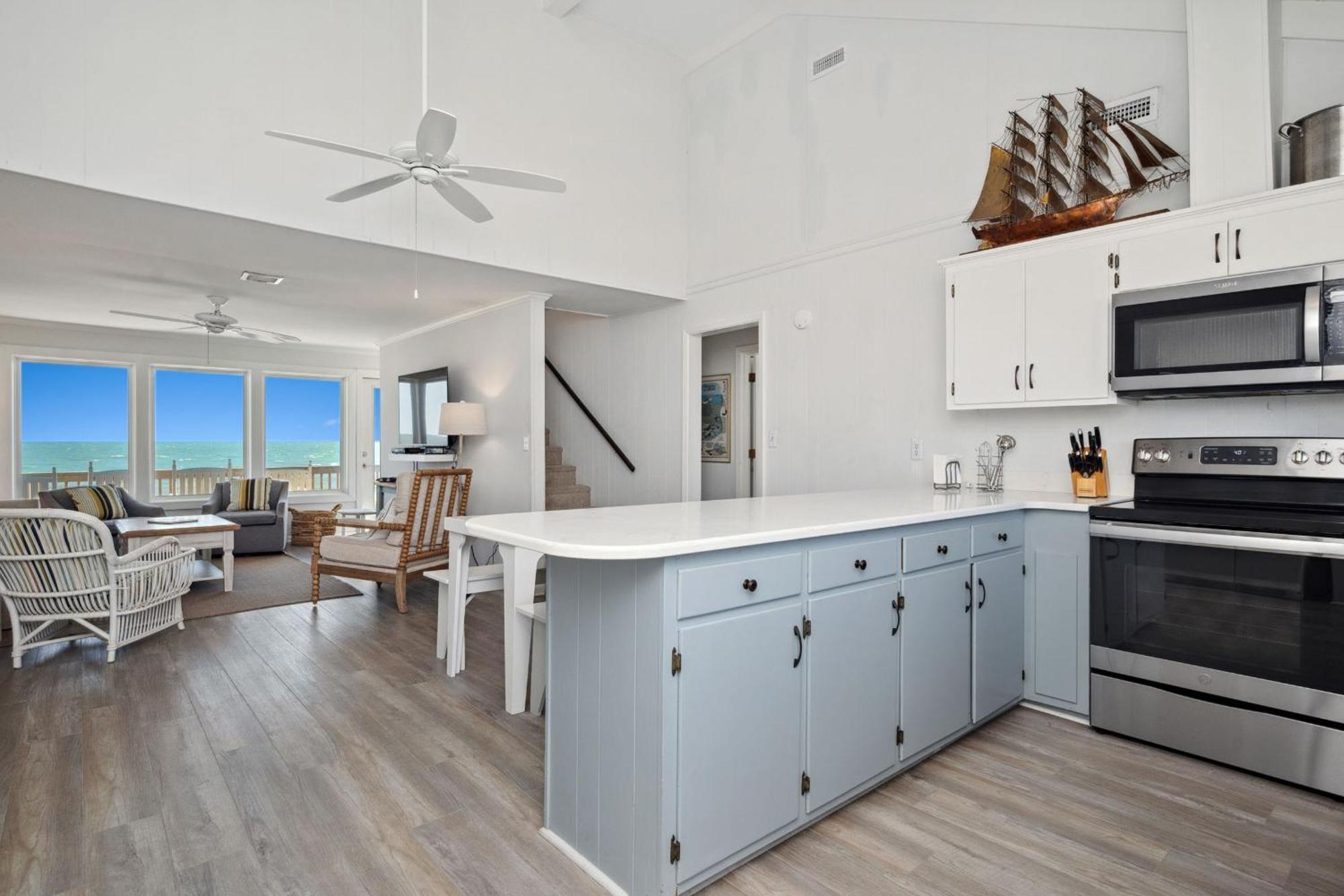 Re-Juvenated Villa Oak Island Exterior photo