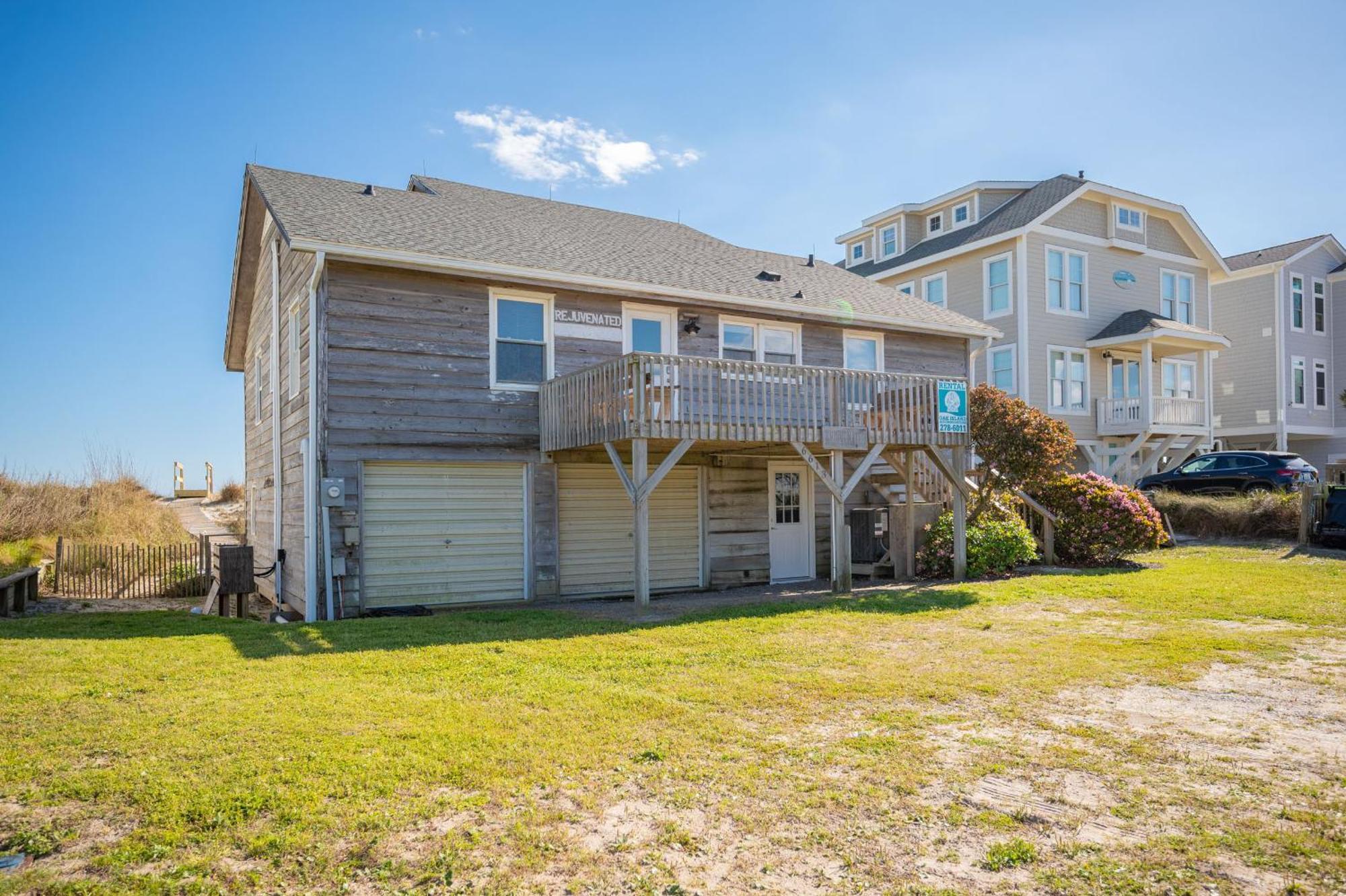 Re-Juvenated Villa Oak Island Exterior photo