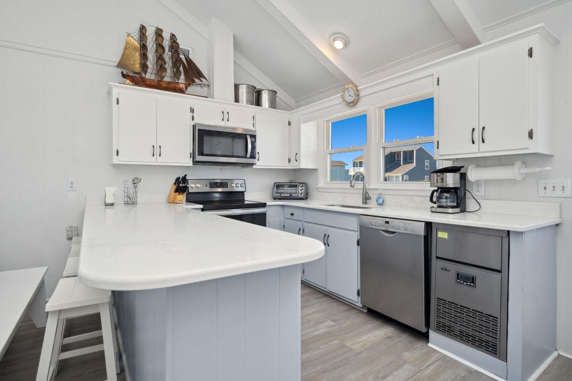 Re-Juvenated Villa Oak Island Exterior photo