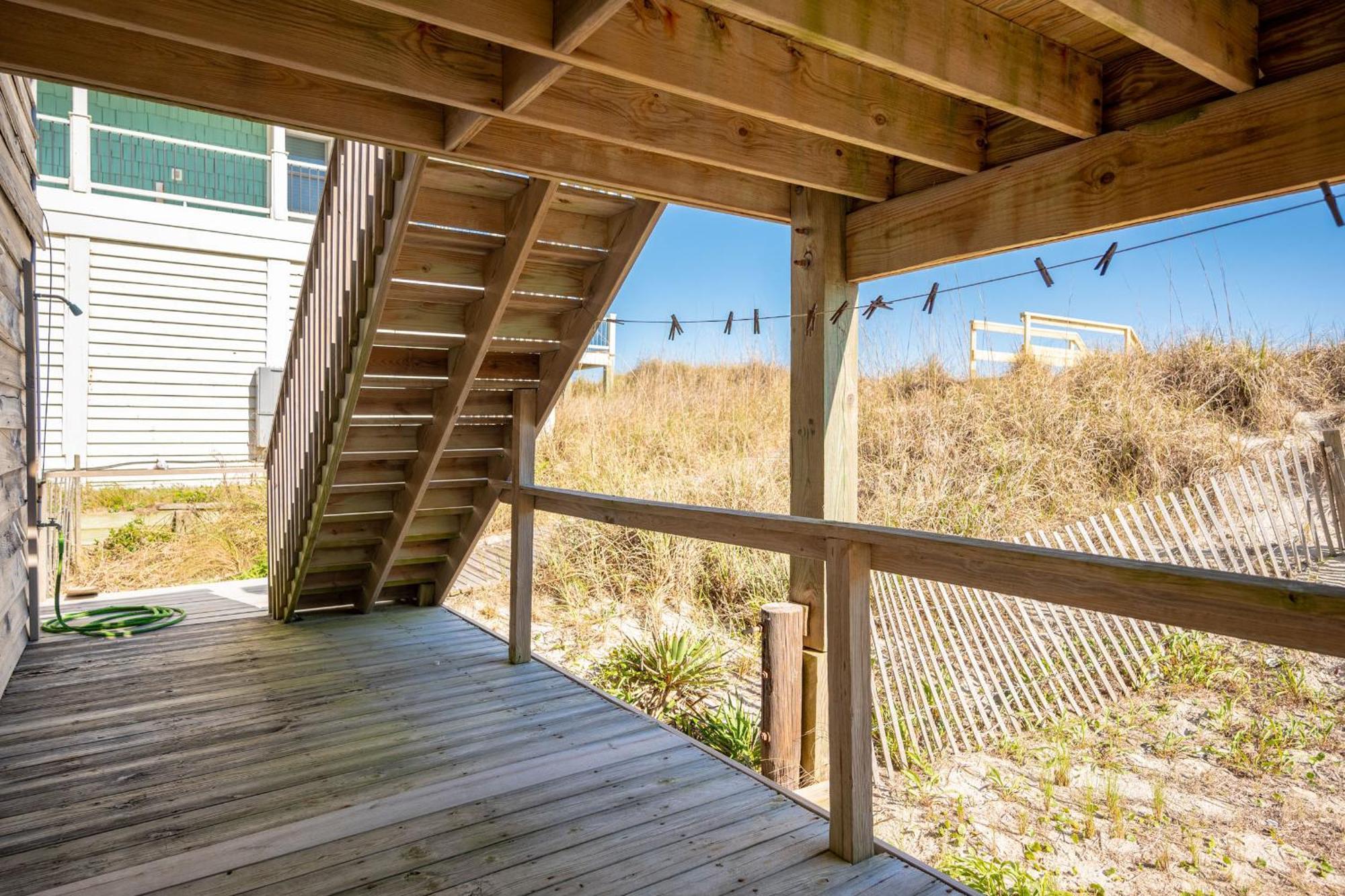 Re-Juvenated Villa Oak Island Exterior photo